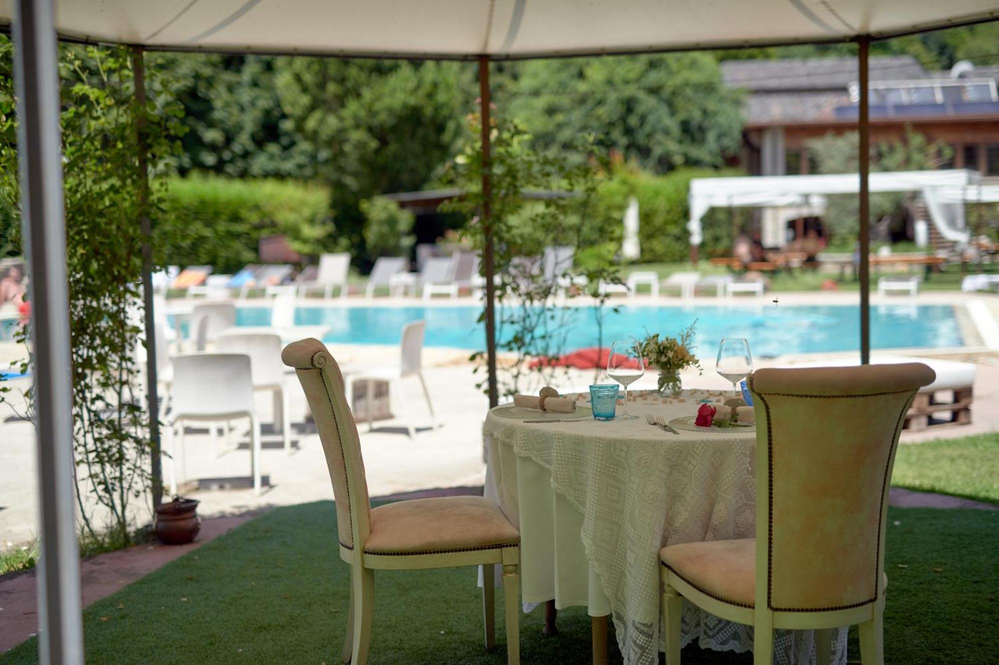 Ai Cadelach Hotel Giulia Revine Lago Zewnętrze zdjęcie
