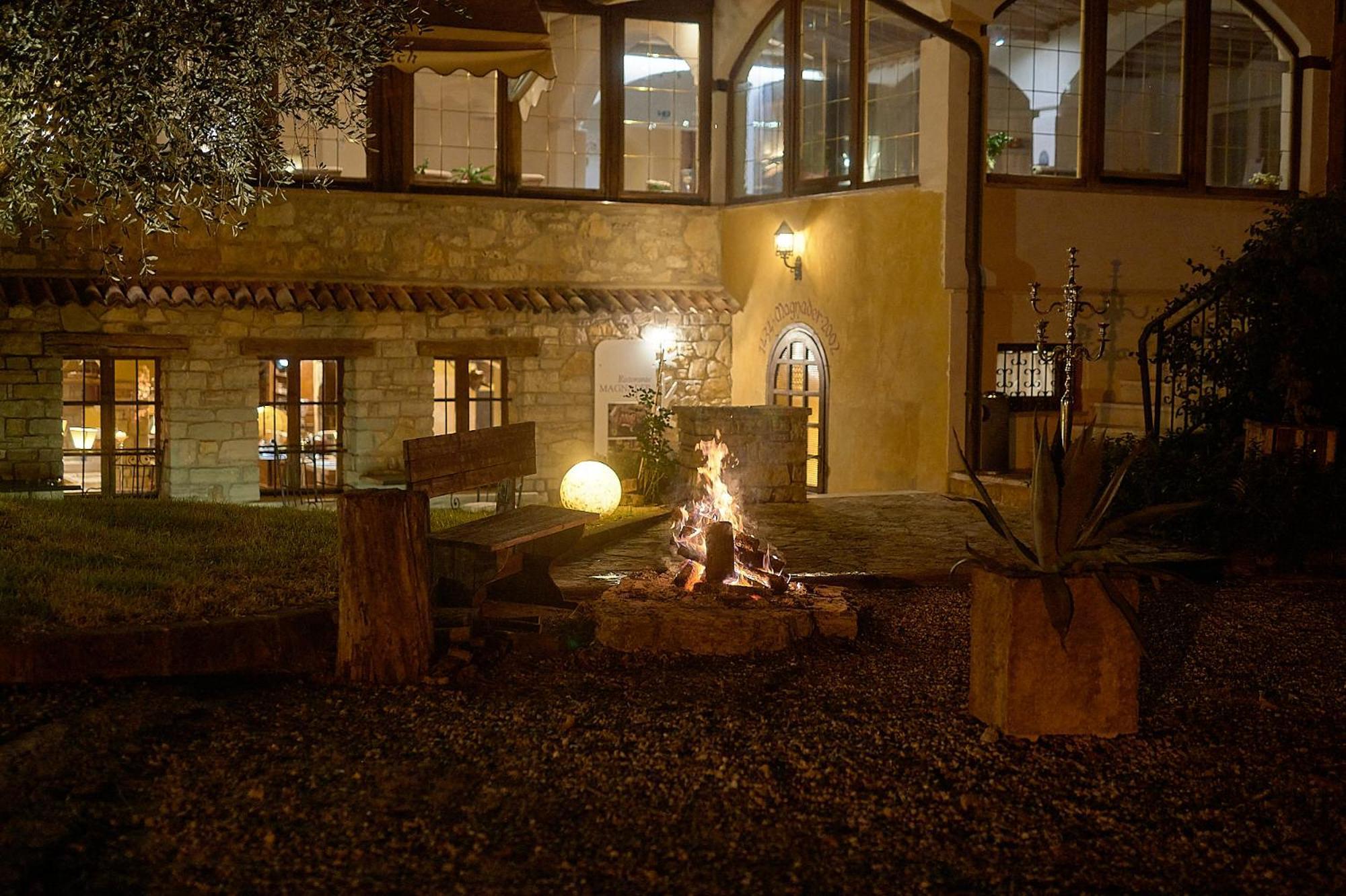 Ai Cadelach Hotel Giulia Revine Lago Zewnętrze zdjęcie