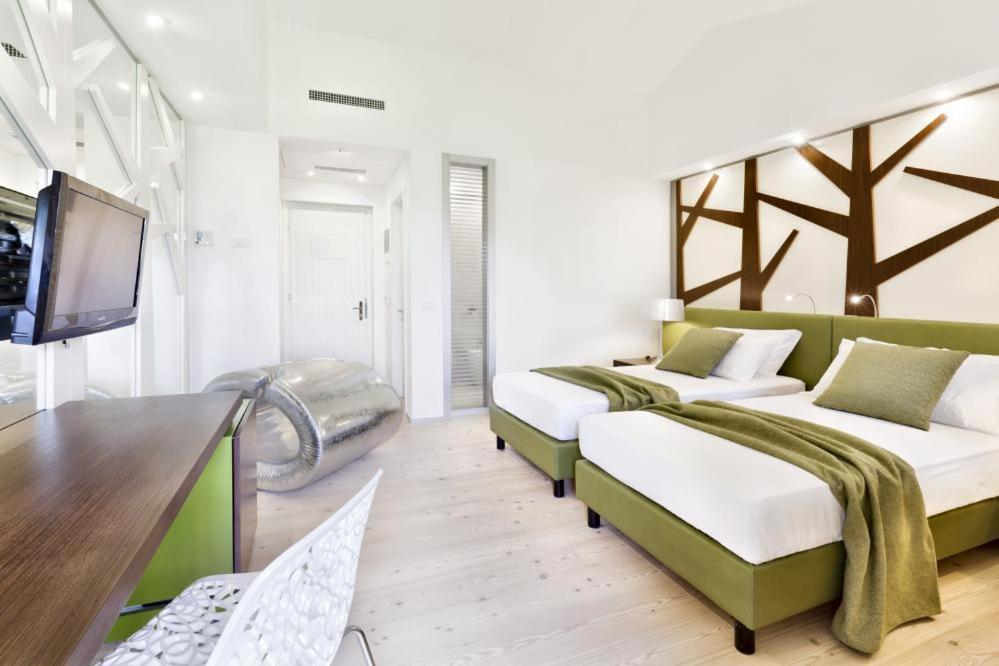 Ai Cadelach Hotel Giulia Revine Lago Zewnętrze zdjęcie