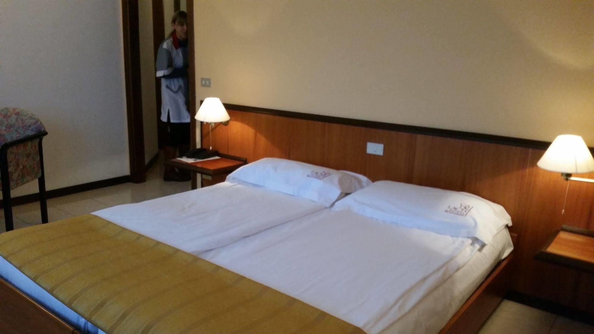 Ai Cadelach Hotel Giulia Revine Lago Zewnętrze zdjęcie